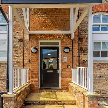 2 Bed In 83763 Ripon