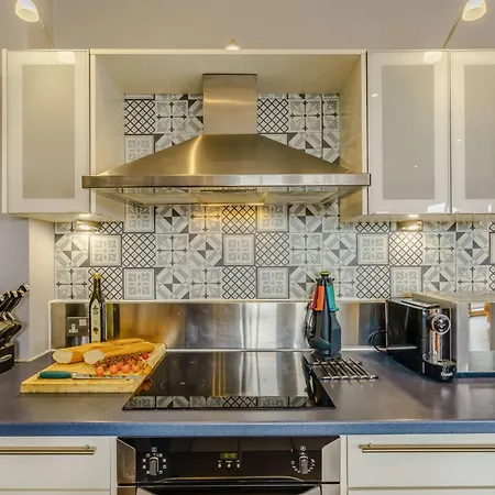 2 Bed In 83763 شقة ريبون