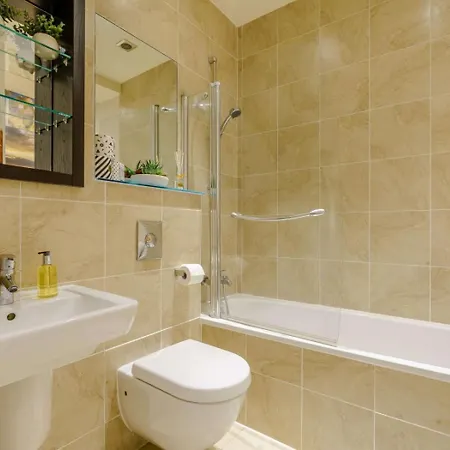 2 Bed In Oc-83763 Apartment Ripon